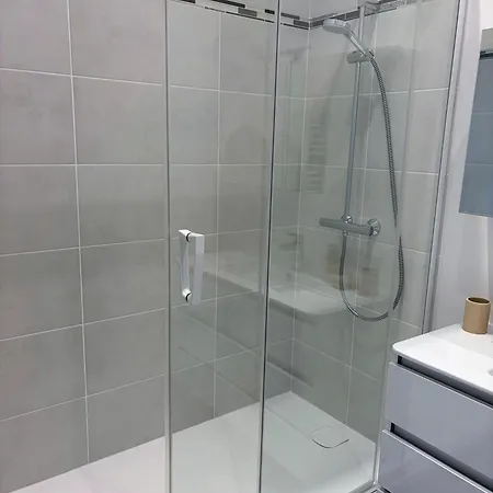 Apartment Saint Laurent - Standing Vue Mer, 40m Plage, Parking