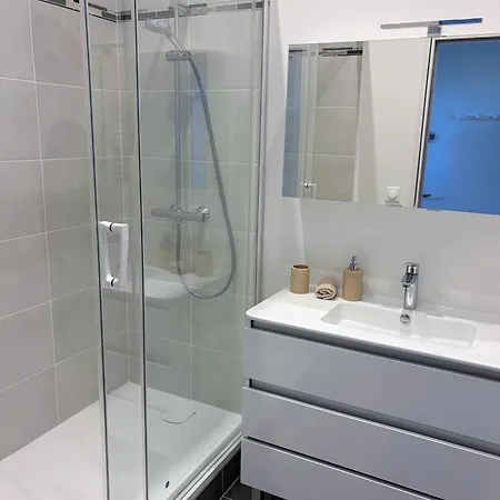 Apartment Saint Laurent - Standing Vue Mer, 40m Plage, Parking *